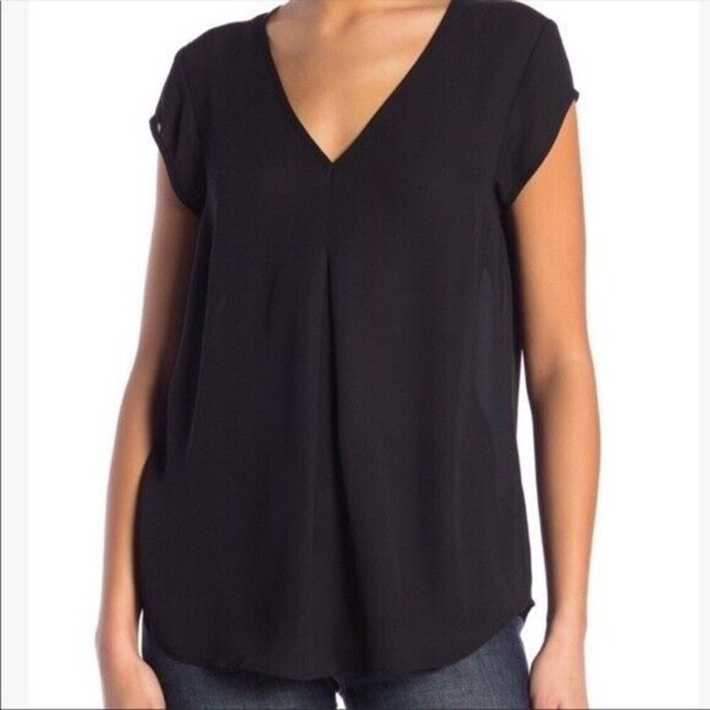 HALOGEN Black V-Neck Tank Sleeveless Nordstrom Designer Top Blouse  NEW M